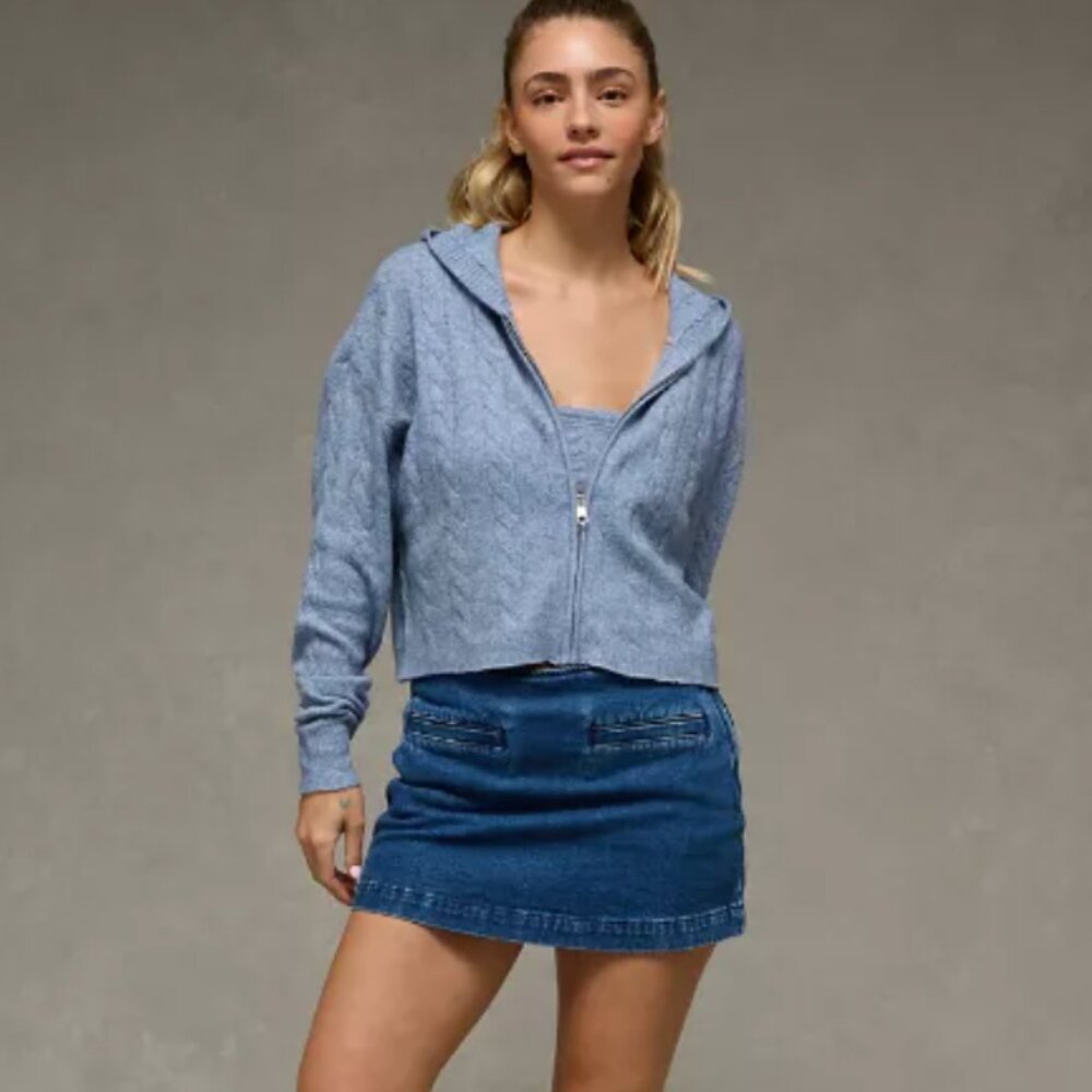 AE Whoa So Soft Cropped Zip-Up Hoodie